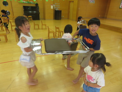 １